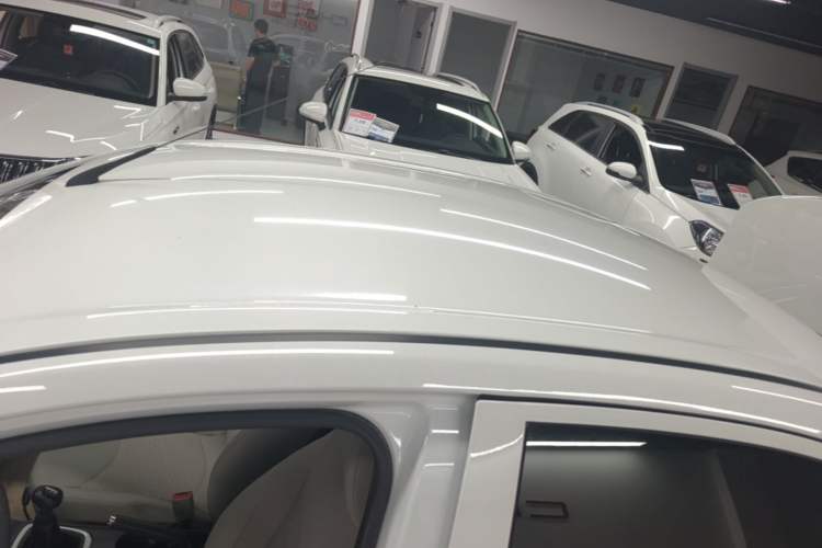 Used Chevrolet Sail 2015 Sail 3 1.3L Manual Ideal Edition Roof