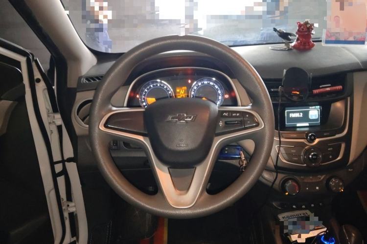 Used Chevrolet Sail 2015 Sail 3 1.5L AMT Happiness Sunroof Edition Steering Wheel