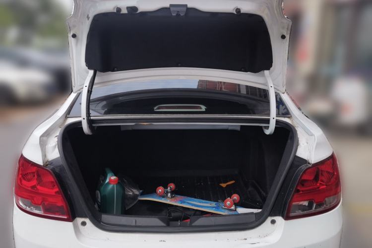 Used Chevrolet Sail 2015 Sail 3 1.5L Manual with Ideal Sunroof Edition Trunk