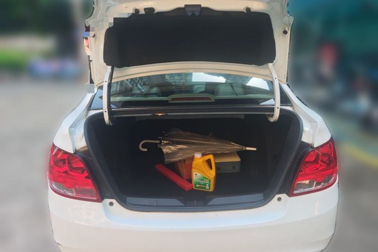 Used Chevrolet Sail 2015 Sail 3 1.3L AMT Ideal Edition Trunk