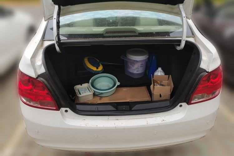 Used Chevrolet Sail 2015 Sail 3 1.3L AMT Ideal Edition Trunk