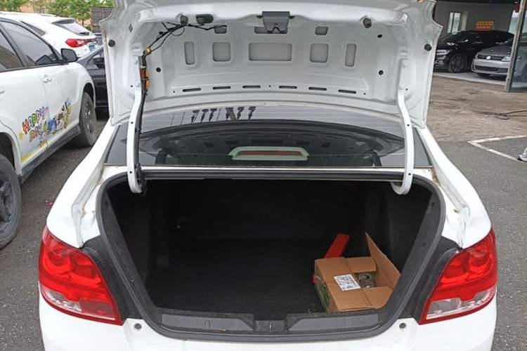Used Chevrolet Sail 2015 Sail 3 1.3L Manual Warm Edition Trunk