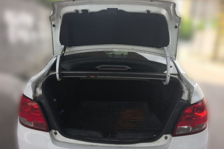 Used Chevrolet Sail 2015 Sail 3 1.3L Manual with Ideal Sunroof Edition Trunk
