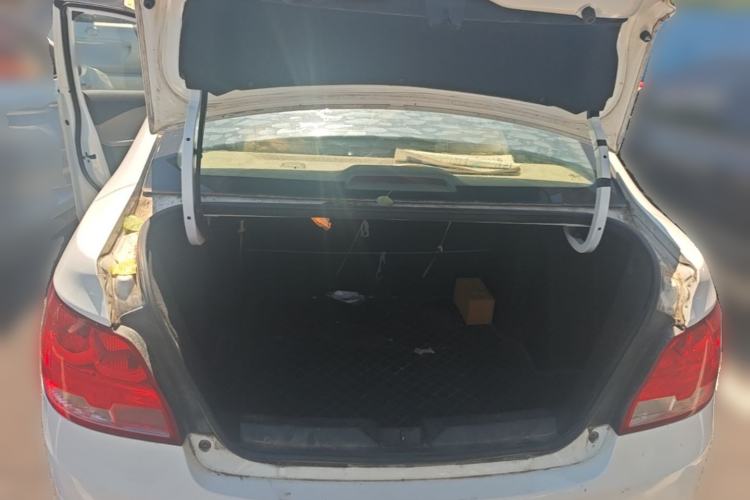 Used Chevrolet Sail 2015 Sail 3 1.5L Manual with Ideal Sunroof Edition Trunk