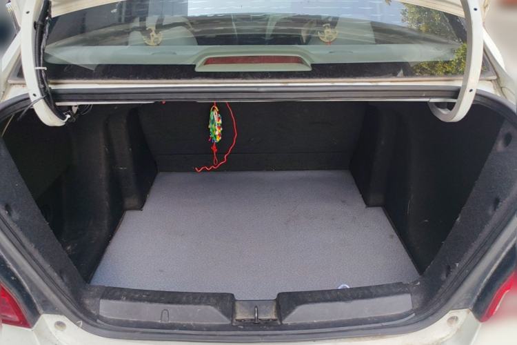 Used Chevrolet Sail 2015 Sail 3 1.3L AMT Ideal Edition Trunk