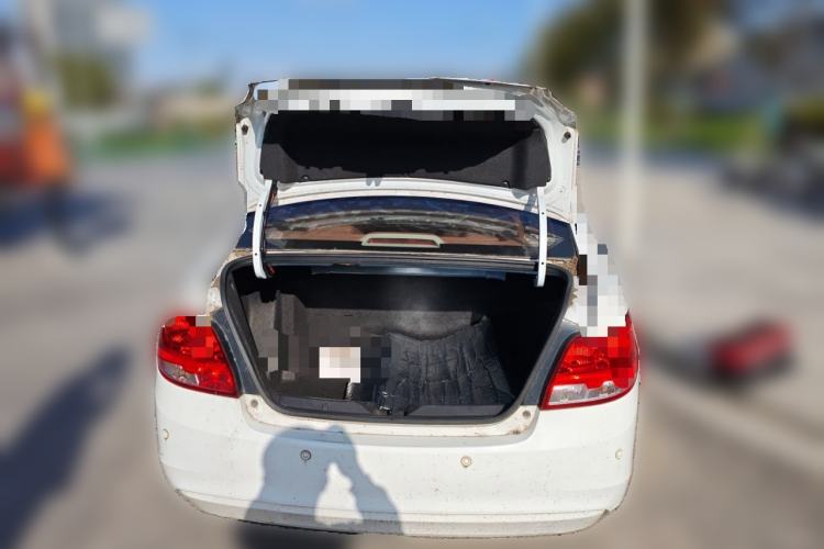 Used Chevrolet Sail 2015 Sail 3 1.3L AMT Ideal Edition Trunk