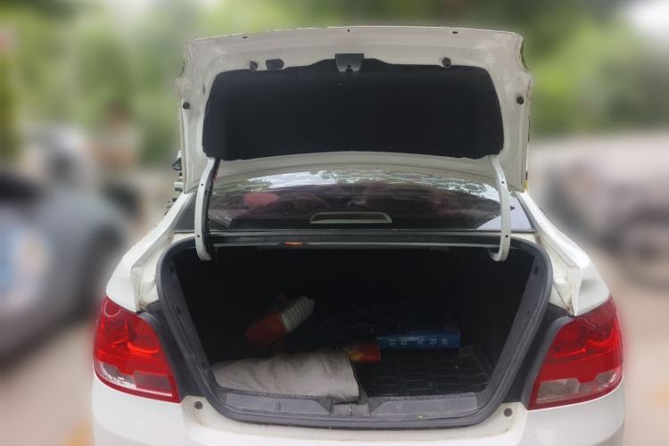 Used Chevrolet Sail 2015 Sail 3 1.3L AMT Ideal Edition Trunk