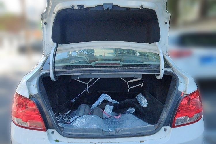 Used Chevrolet Sail 2015 Sail 3 1.5L Manual with Ideal Sunroof Edition Trunk
