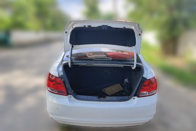 Used Chevrolet Sail 2015 Sail 3 1.5L Manual with Ideal Sunroof Edition Trunk
