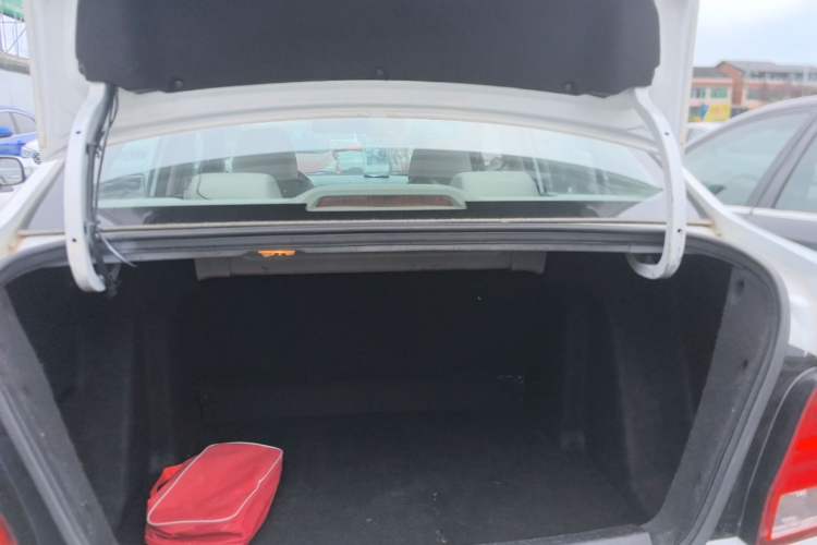 Used Chevrolet Sail 2015 Sail 3 1.5L Manual with Ideal Sunroof Edition Trunk