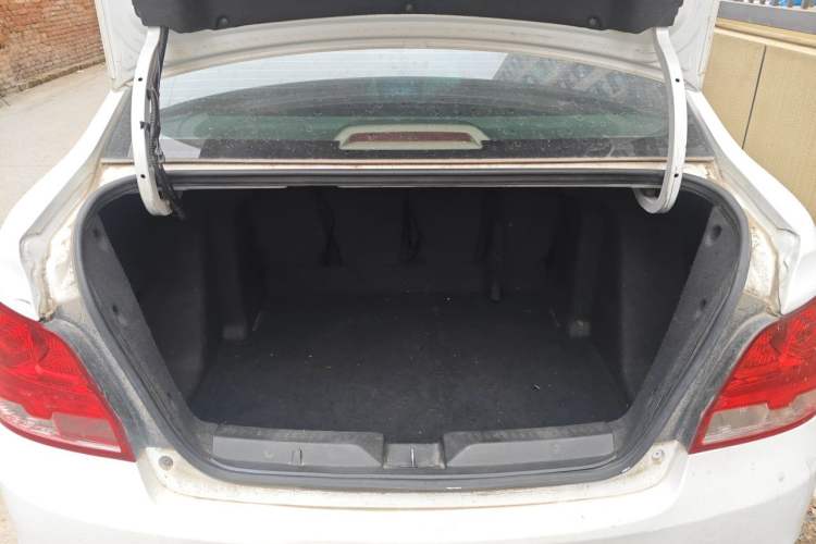 Used Chevrolet Sail 2015 Sail 3 1.3L Manual with Ideal Sunroof Edition Trunk