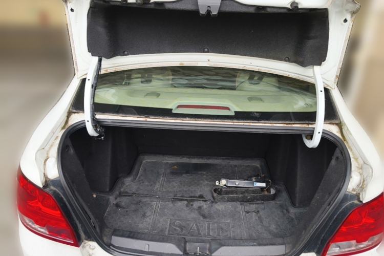 Used Chevrolet Sail 2015 Sail 3 1.3L Manual with Ideal Sunroof Edition Trunk