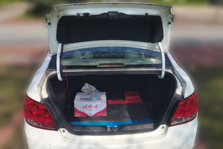 Used Chevrolet Sail 2015 Sail 3 1.3L AMT Ideal Edition Trunk