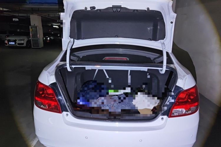 Used Chevrolet Sail 2015 Sail 3 1.5L AMT Happiness Sunroof Edition Trunk