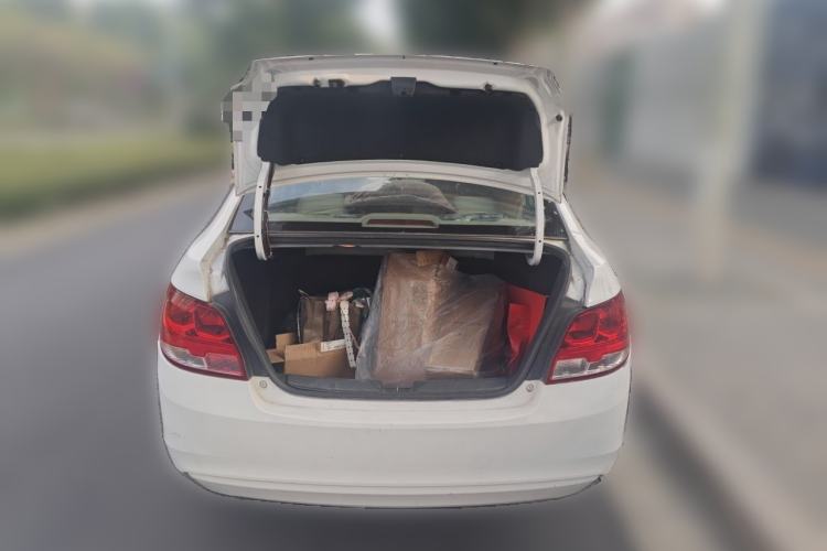 Used Chevrolet Sail 2015 Sail 3 1.3L AMT Ideal Edition Trunk