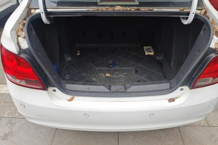 Used Chevrolet Sail 2015 Sail 3 1.3L Manual Ideal Edition Trunk