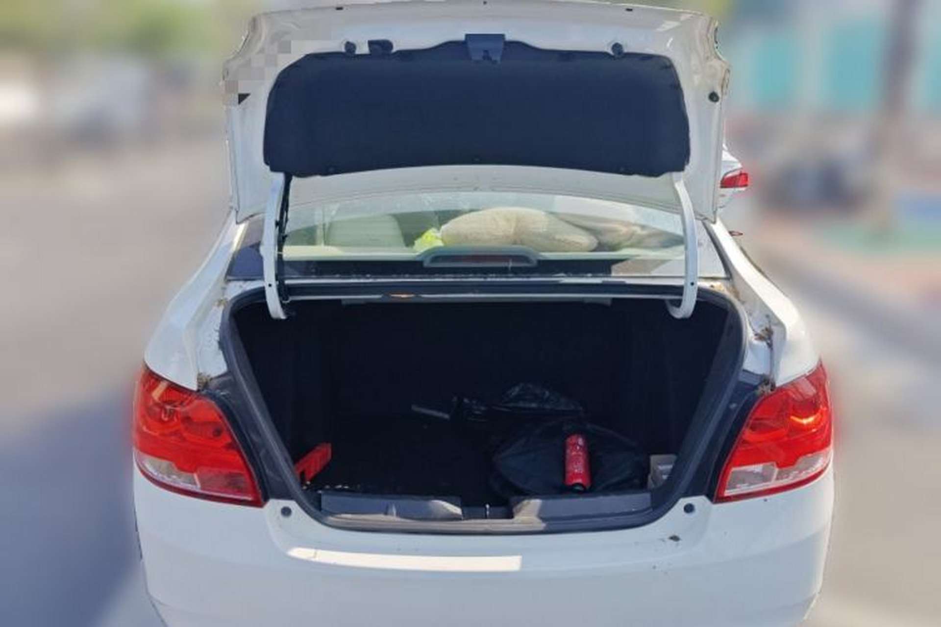 Used Chevrolet Sail 2015 Sail 3 1.3L AMT Ideal Edition Trunk