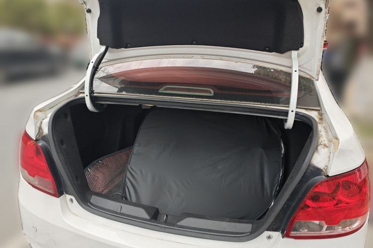 Used Chevrolet Sail 2015 Sail 3 1.5L AMT Happiness Sunroof Edition Trunk