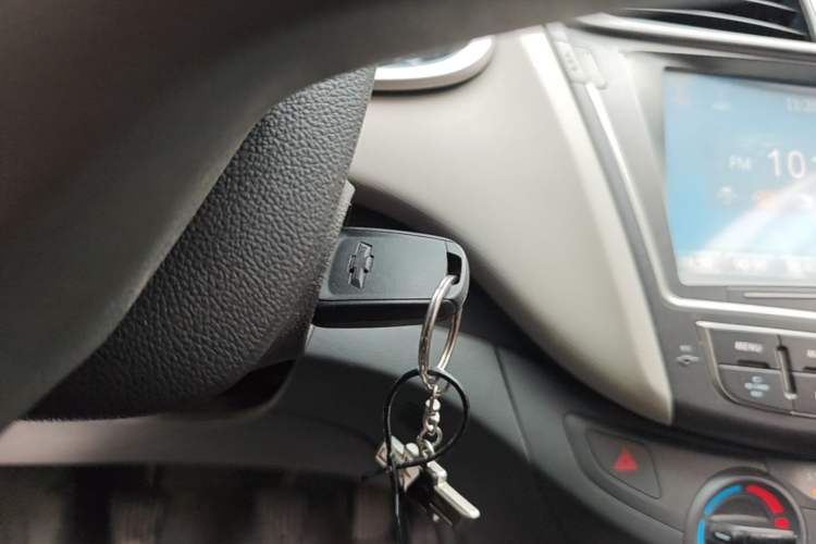 Used Chevrolet Sail 2015 Sail 3 1.5L Manual with Ideal Sunroof Edition Vehicle Key