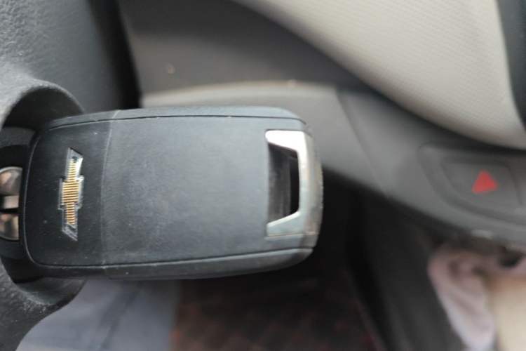 Used Chevrolet Sail 2015 Sail 3 1.5L Manual with Ideal Sunroof Edition Vehicle Key