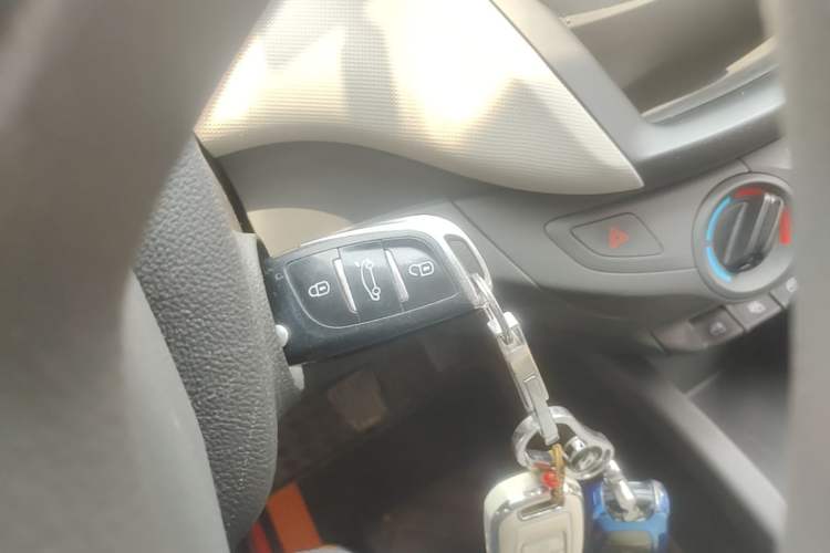 Used Chevrolet Sail 2015 Sail 3 1.3L Manual Ideal Edition Vehicle Key