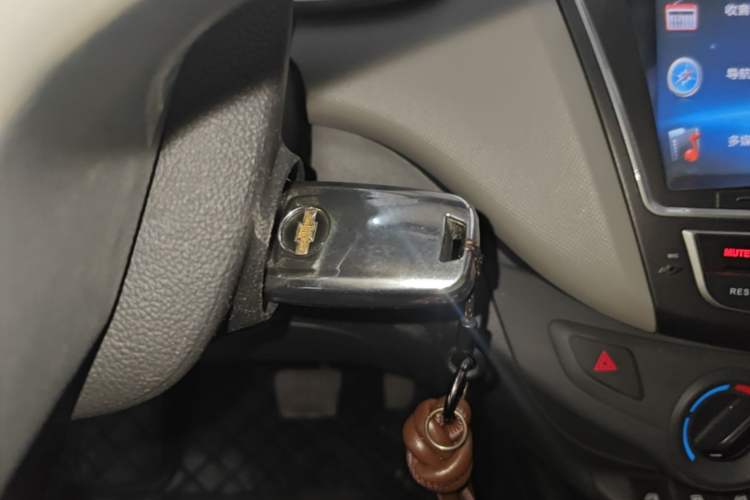 Used Chevrolet Sail 2015 Sail 3 1.3L AMT Ideal Edition Vehicle Key