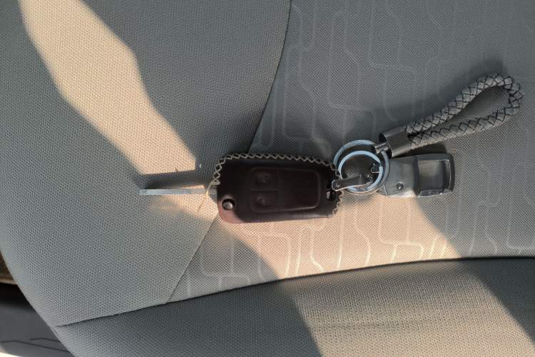 Used Chevrolet Sail 2015 Sail 3 1.3L AMT Ideal Edition Vehicle Key