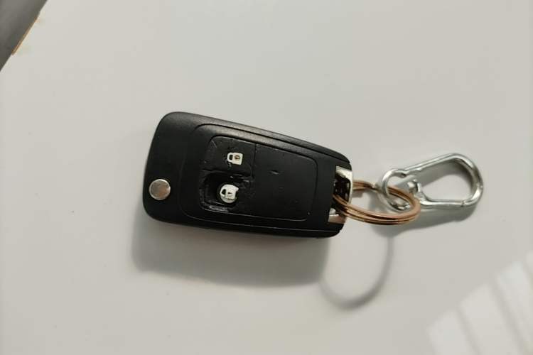 Used Chevrolet Sail 2015 Sail 3 1.3L AMT Ideal Edition Vehicle Key