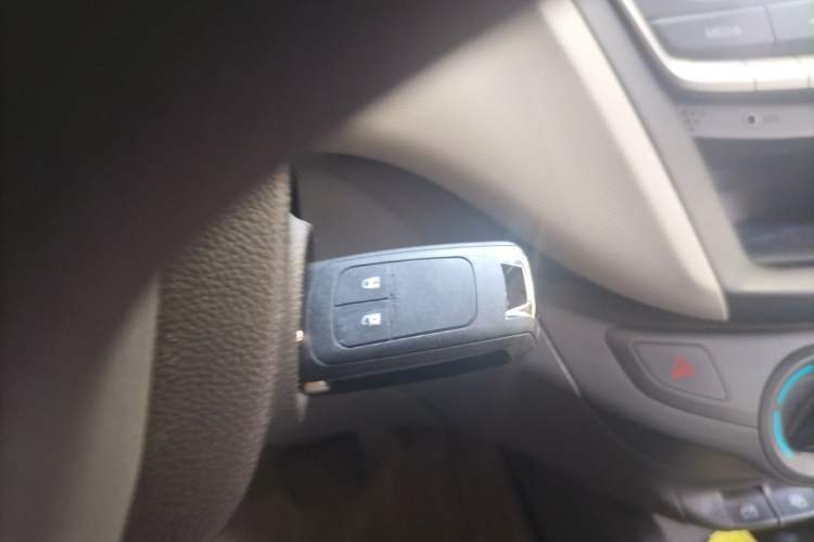 Used Chevrolet Sail 2015 Sail 3 1.3L AMT Ideal Edition Vehicle Key