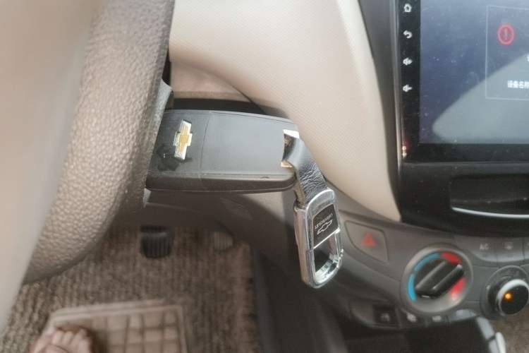 Used Chevrolet Sail 2015 Sail 3 1.3L Manual with Ideal Sunroof Edition Vehicle Key