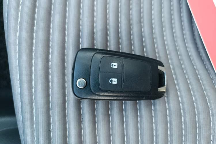 Used Chevrolet Sail 2015 Sail 3 1.5L Manual with Ideal Sunroof Edition Vehicle Key
