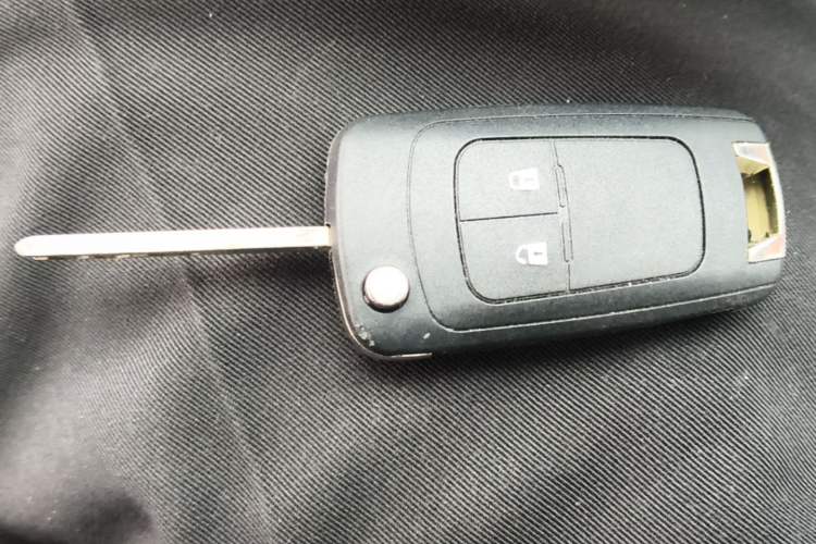 Used Chevrolet Sail 2015 Sail 3 1.3L AMT Ideal Edition Vehicle Key