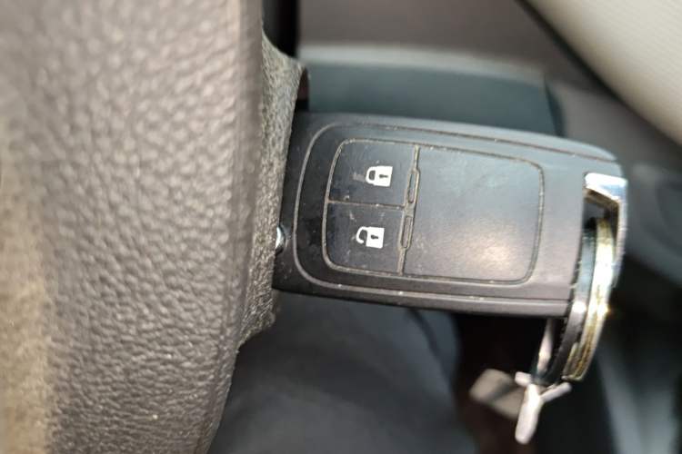 Used Chevrolet Sail 2015 Sail 3 1.3L Manual Ideal Edition Vehicle Key
