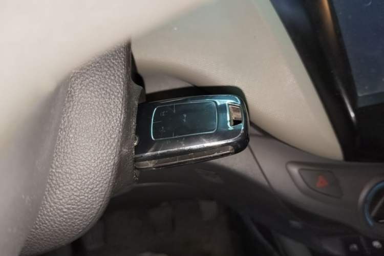 Used Chevrolet Sail 2015 Sail 3 1.3L Manual Ideal Edition Vehicle Key