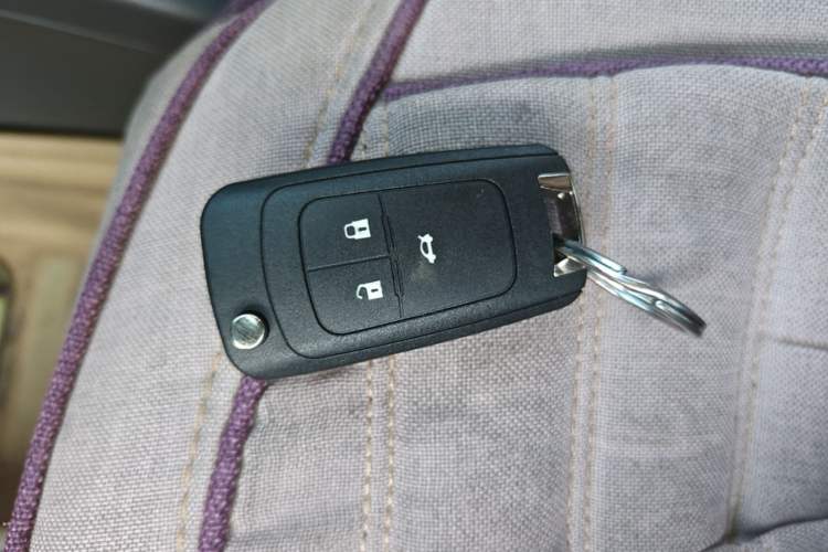 Used Chevrolet Sail 2015 Sail 3 1.3L Manual Ideal Edition Vehicle Key