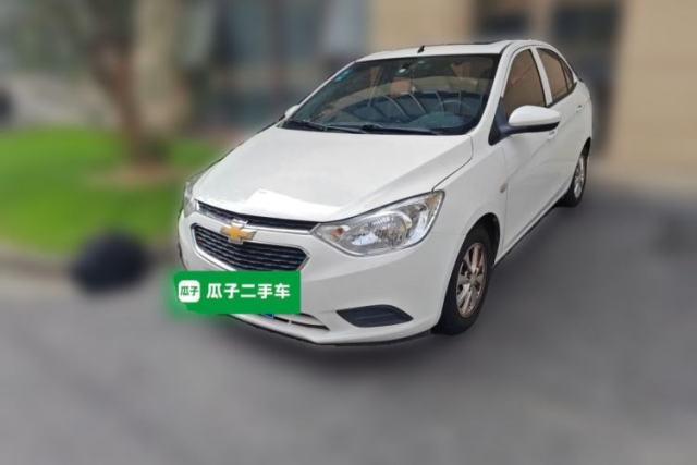 Ojetý Chevrolet Sail 2015 Sail 3 1.5L Manual with Ideal Sunroof Edition