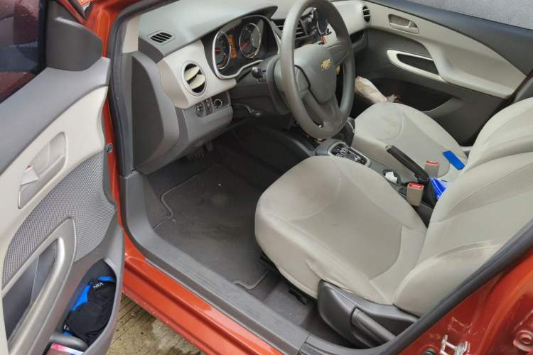 Used Chevrolet Sail 2015 Sail 3 1.3L AMT Ideal Edition Driver Seat