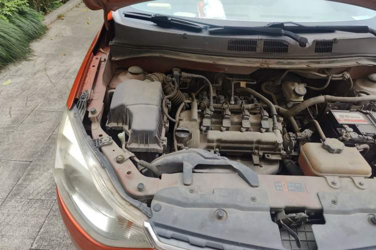 Used Chevrolet Sail 2015 Sail 3 1.3L AMT Ideal Edition Engine Bay Right