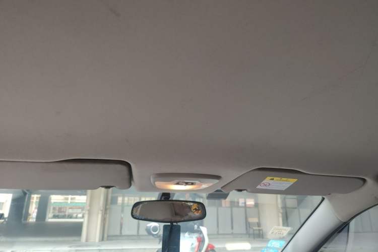 Used Chevrolet Sail 2015 Sail 3 1.3L AMT Ideal Edition Headliner