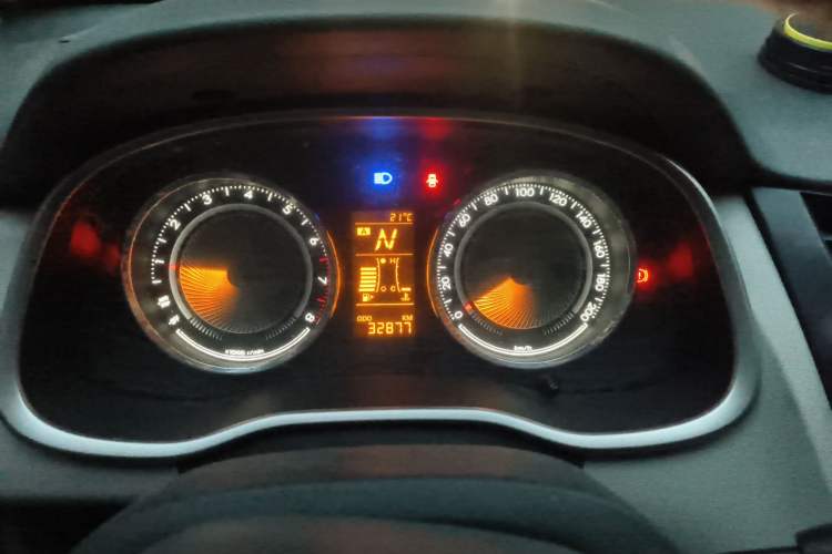 Used Chevrolet Sail 2015 Sail 3 1.5L AMT Happiness Sunroof Edition Instrument Cluster