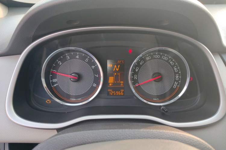 Used Chevrolet Sail 2015 Sail 3 1.3L AMT Ideal Edition Instrument Cluster