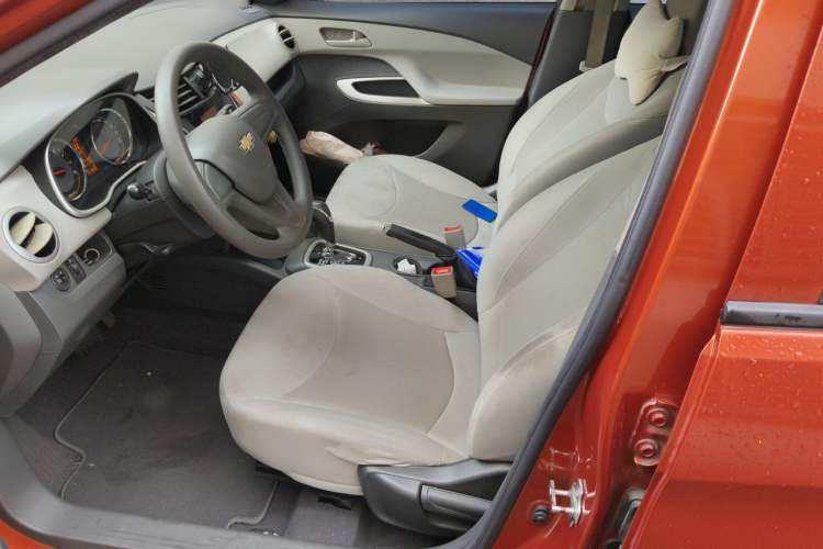 Used Chevrolet Sail 2015 Sail 3 1.3L AMT Ideal Edition Left Front Seat