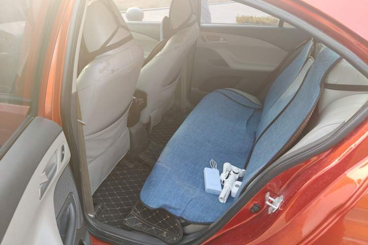 Used Chevrolet Sail 2015 Sail 3 1.3L AMT Ideal Edition Left Rear Seat