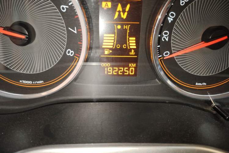 Used Chevrolet Sail 2015 Sail 3 1.3L AMT Ideal Edition Odometer Close Up