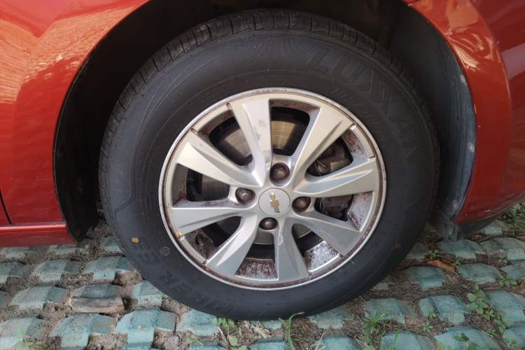 Used Chevrolet Sail 2015 Sail 3 1.3L AMT Ideal Edition Right Front Wheel Hub