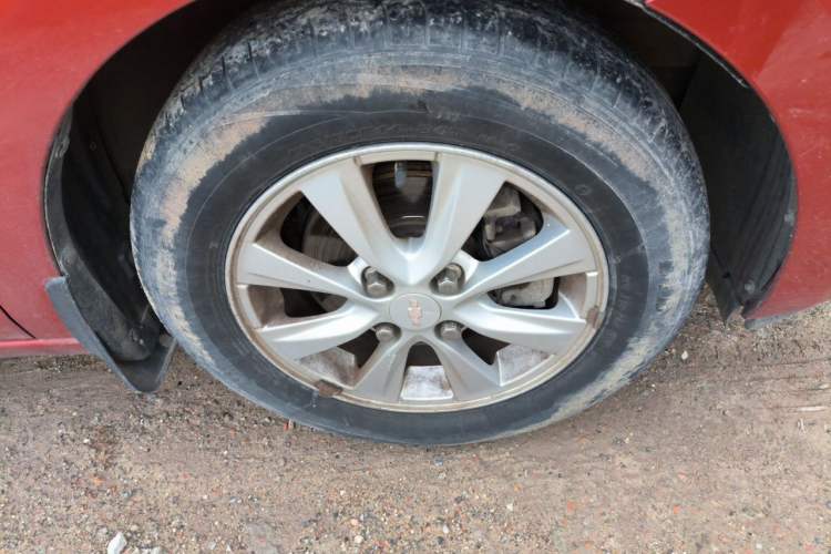Used Chevrolet Sail 2015 Sail 3 1.5L Manual with Ideal Sunroof Edition Right Front Wheel Hub