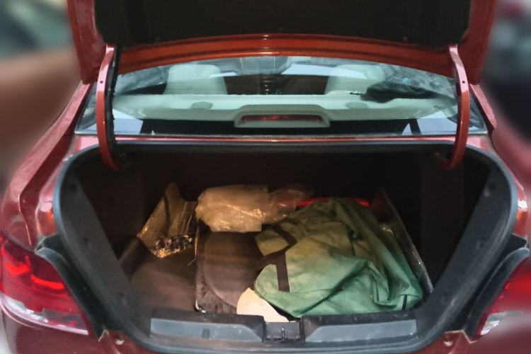 Used Chevrolet Sail 2015 Sail 3 1.5L AMT Happiness Sunroof Edition Trunk