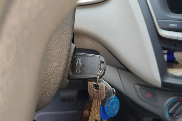 Used Chevrolet Sail 2015 Sail 3 1.3L AMT Ideal Edition Vehicle Key