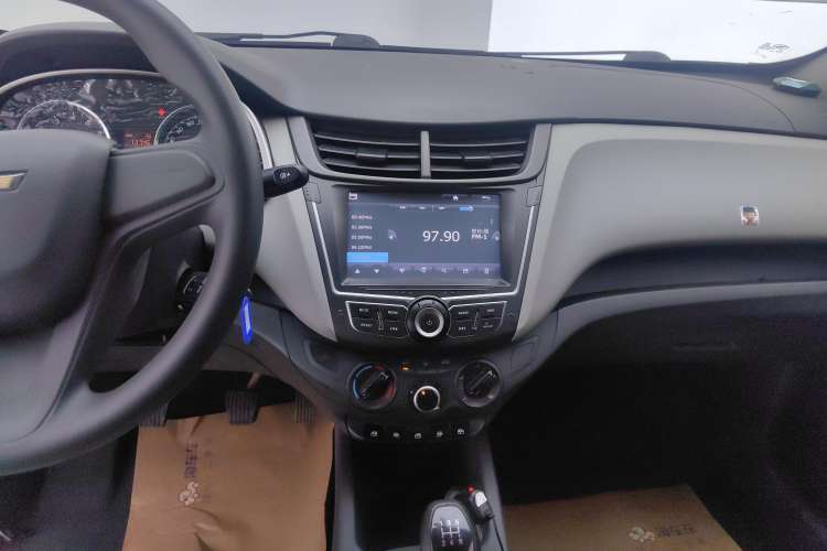 Used Chevrolet Sail 2016 Sail 3 1.3L Manual Comfort Sunroof Edition Audio And AC Panel