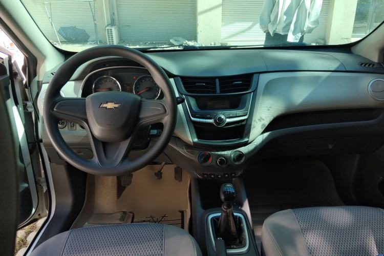 Used Chevrolet Sail 2016 Sail 3 1.3L Manual Comfort Sunroof Edition Center Console